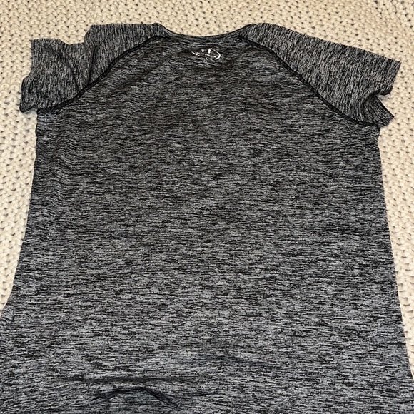 Kids Under Amour Tshirt - Picture 3 of 3